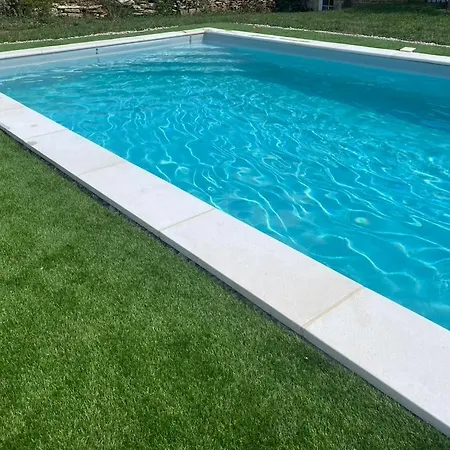 Chez Odette Saule Pleureur 3*