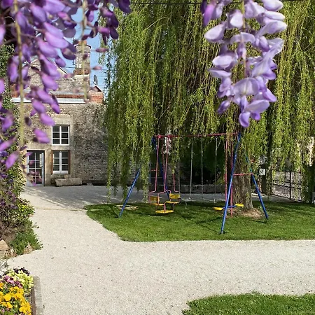 Chez Odette Saule Pleureur فندق مبيت وإفطار Le Val-d'Esnoms