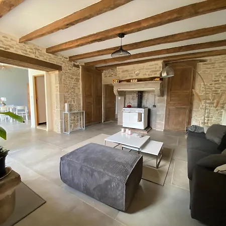 Chez Odette Saule Pleureur فندق مبيت وإفطار 3*