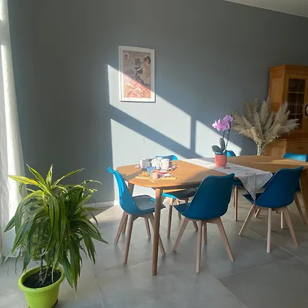 Chez Odette Saule Pleureur 3* Le Val-d'Esnoms