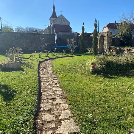 Chez Odette Saule Pleureur 3* Le Val-d'Esnoms